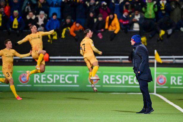 1634867562770045147.jpg 0_FK-BodoGlimt-v-AS-Roma-Group-G-UEFA-Europa-Conference-League (3).jpg